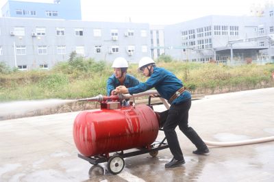 300人热血集结！pa电子精彩上演“消防技能大比武”