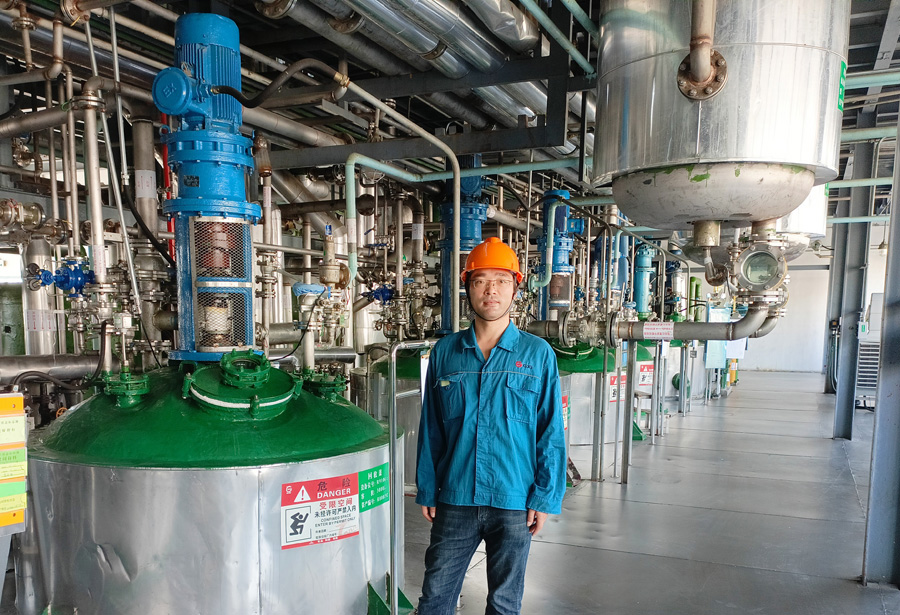 2022年度pa电子医药金鹰奋斗者——黄秋波